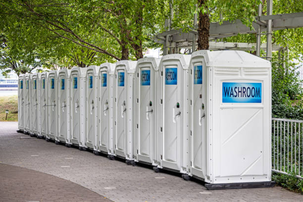 Best Portable bathroom rental  in Fairhope, AL